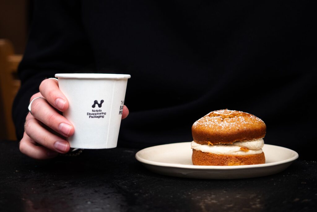 Notpla espresso šolja